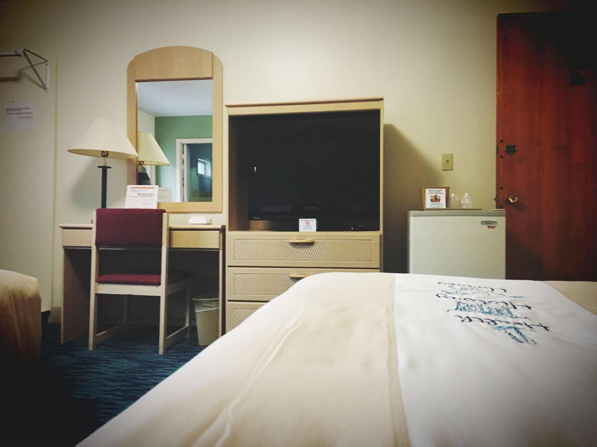 Bluebird Spa City Motor Lodge Saratoga Springs Eksteriør billede