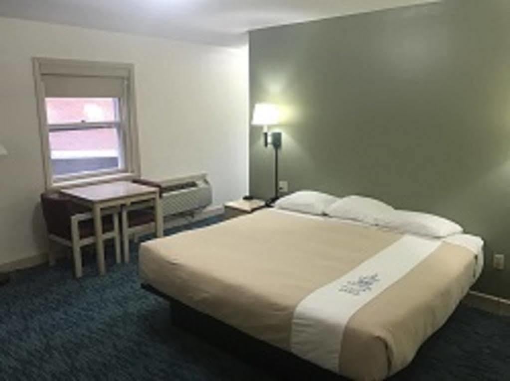 Bluebird Spa City Motor Lodge Saratoga Springs Eksteriør billede