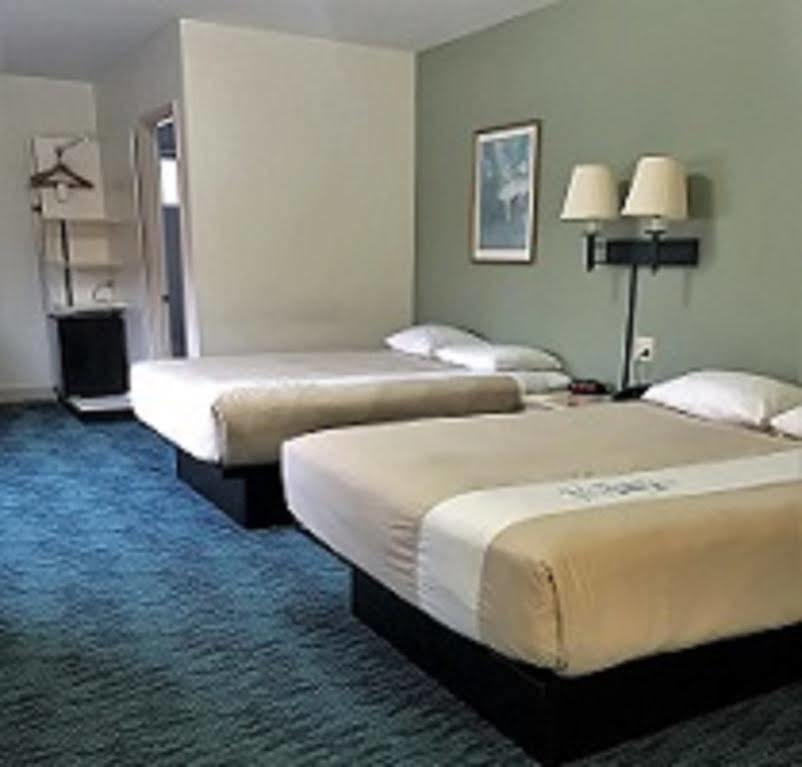 Bluebird Spa City Motor Lodge Saratoga Springs Eksteriør billede